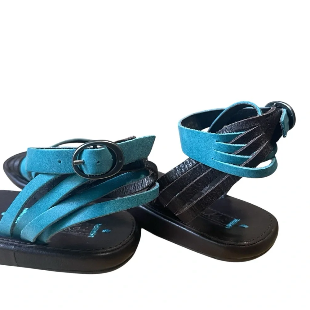 Olukai Leather Beach Sandal Wet Grip Sole Brown & Turquoise Blue Size 6